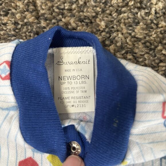 Vintage Swanknit Newborn Boys Short Sleeve Sleeper. - Picture 4 of 7